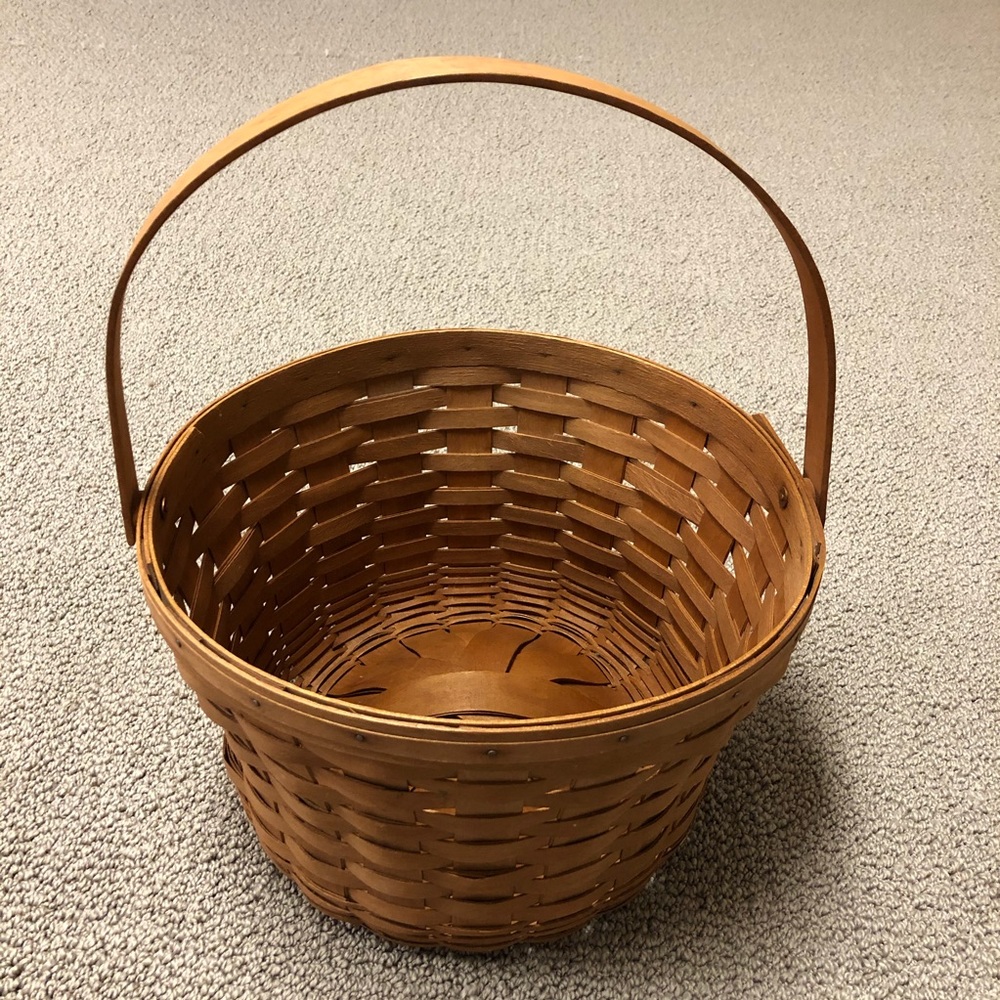 Vintage 1991 Longaberger Round Basket